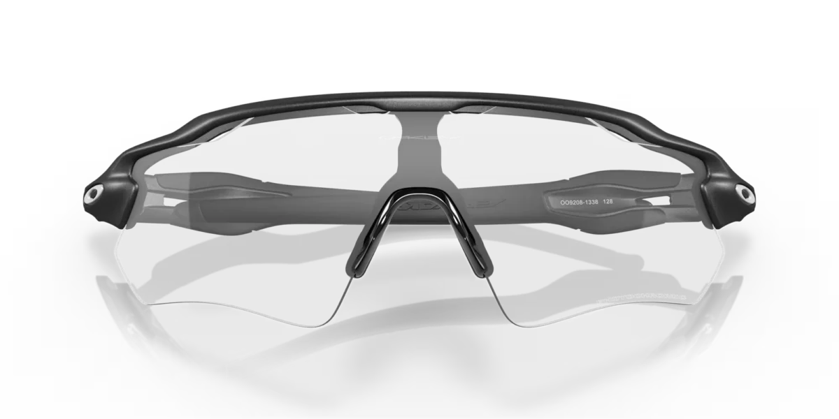 Gafas de sol Oakley Radar EV Path con lente fotocromático vistas de frente y cerradas