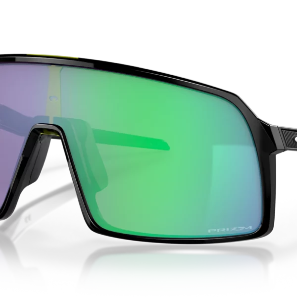 Gafas para sol Oakley Sutro con lente color jade y montura color negro