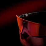 Gafas para sol Oakley Kato con lente color prizm trail torch y montura color negro