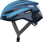 Vista lateral de casco de ciclismo azul metalico Abus StormChaser