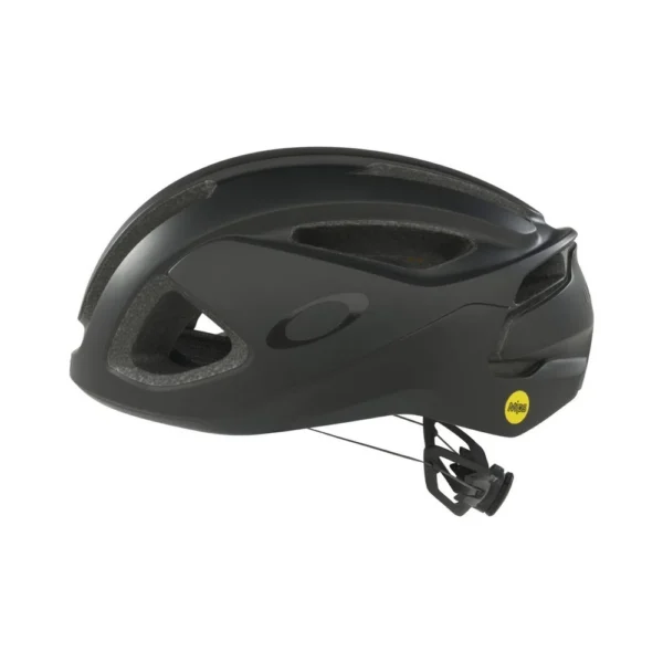 Vista lateral de casco de ciclismo negro Oakley Aro3